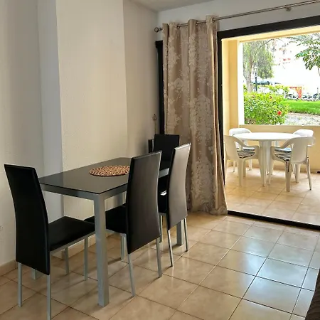 Studio In Castle Harbour With Garden View C018