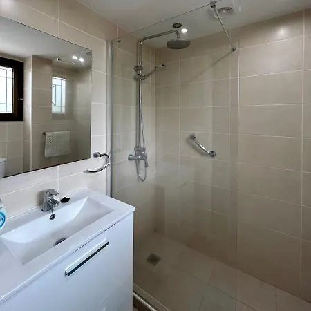 Apartman Studio In Castle Harbour With Garden View C018