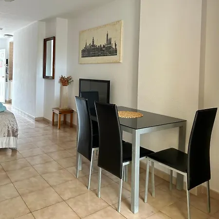 Apartment Studio In Castle Harbour With Garden View C018