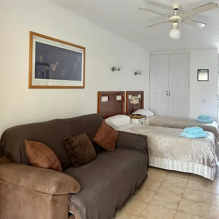 Studio In Castle Harbour With Garden View C018 Apartment *